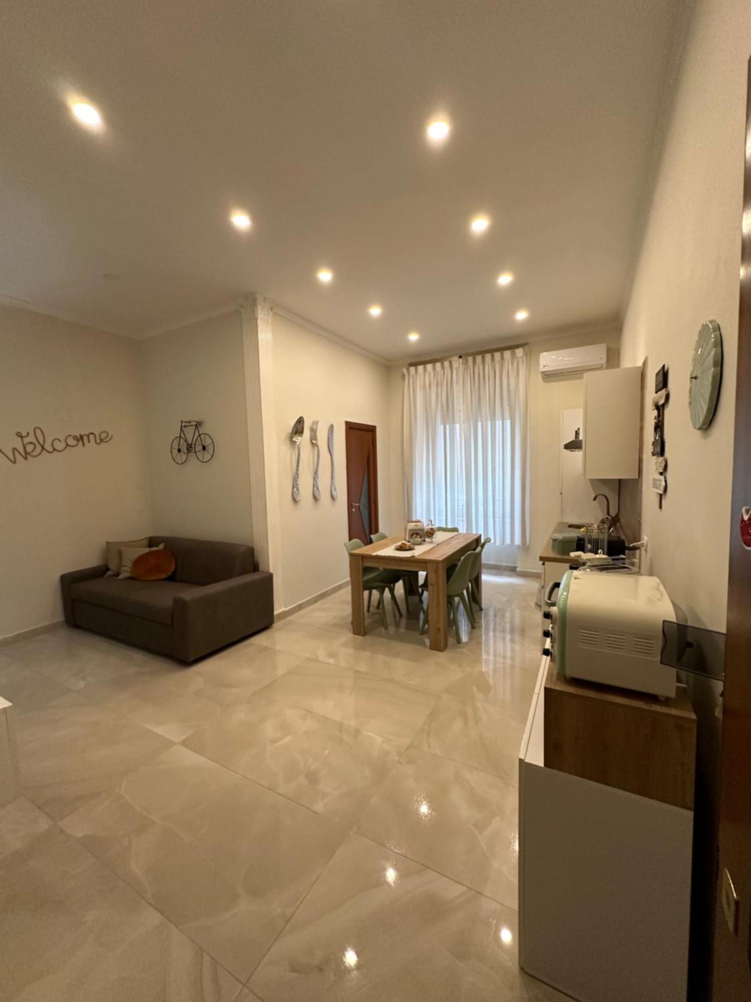 Miracles On 32Th Street Apartamento Nápoles Exterior foto
